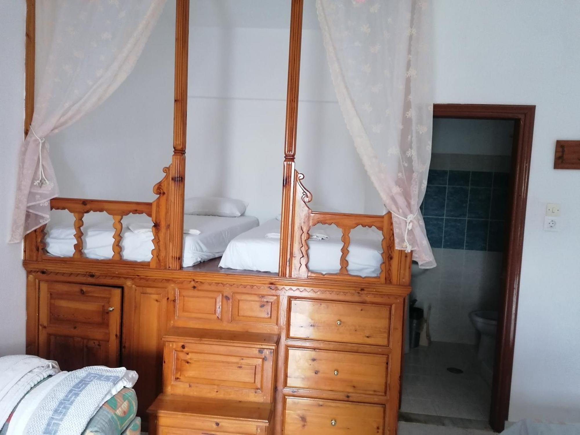 Oasis Studio Diafánion Ngoại thất bức ảnh